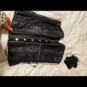 Black lace Corset